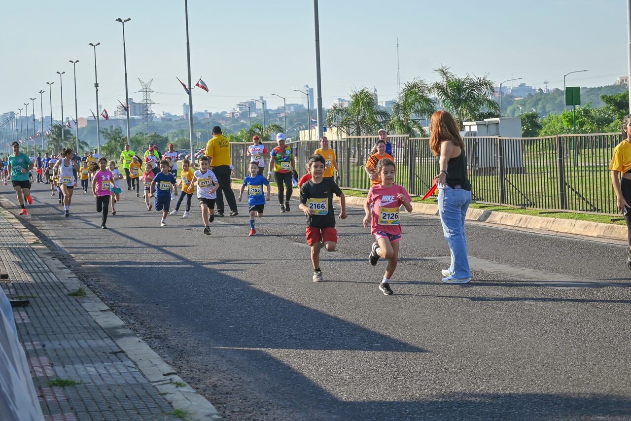Uno de los momentos más emotivos de la jornada fue la participación de más de 80 niños. Foto: Gentileza.